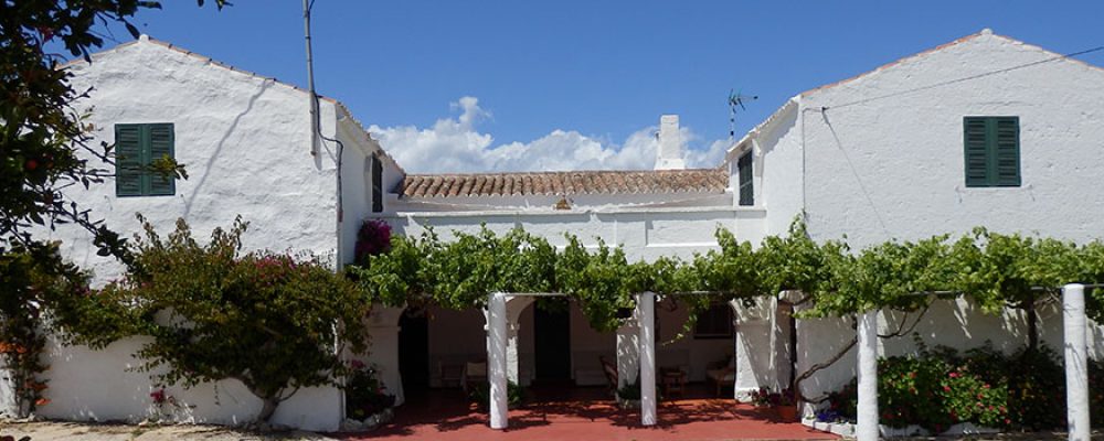 Farm Stays and Country Houses to enjoy Menorca at its own pace
